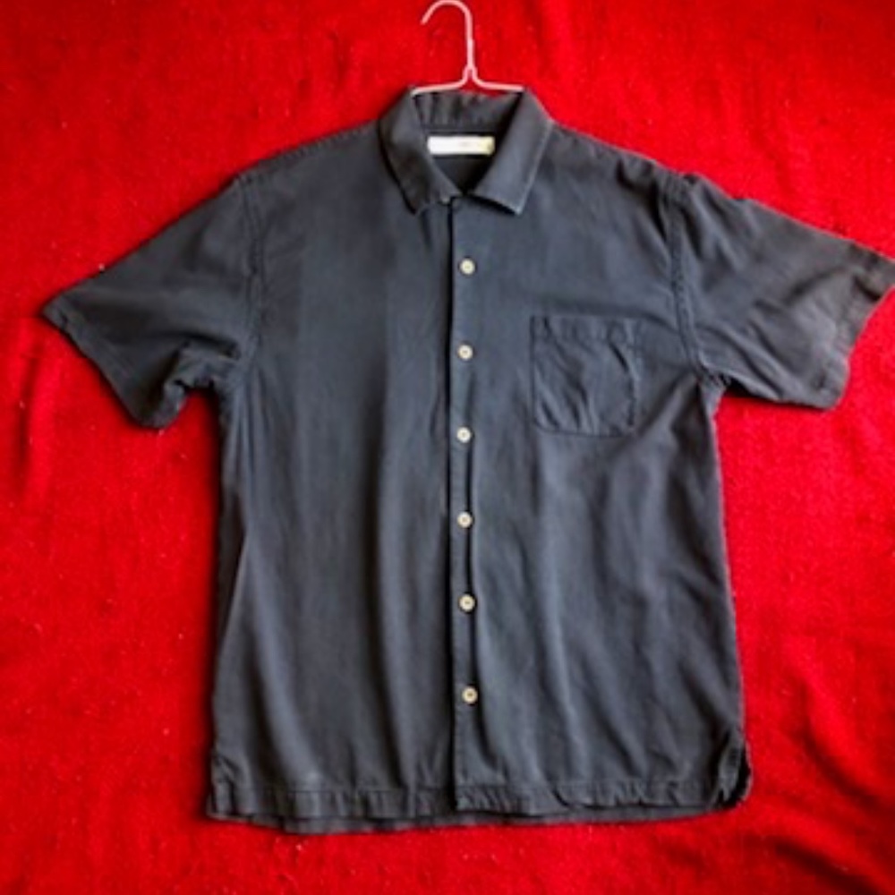 Tommy Bahama Men’s 100% Silk Original Fit Button Down Shirt Size L Color Black